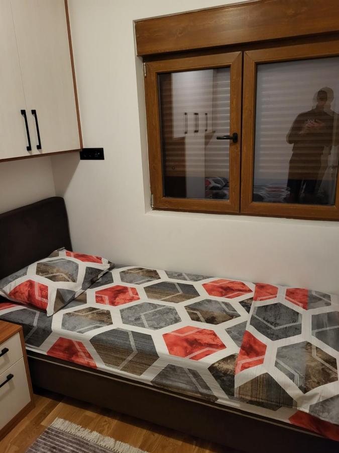 Lux Apartmani Bajova Cetinje Exterior photo